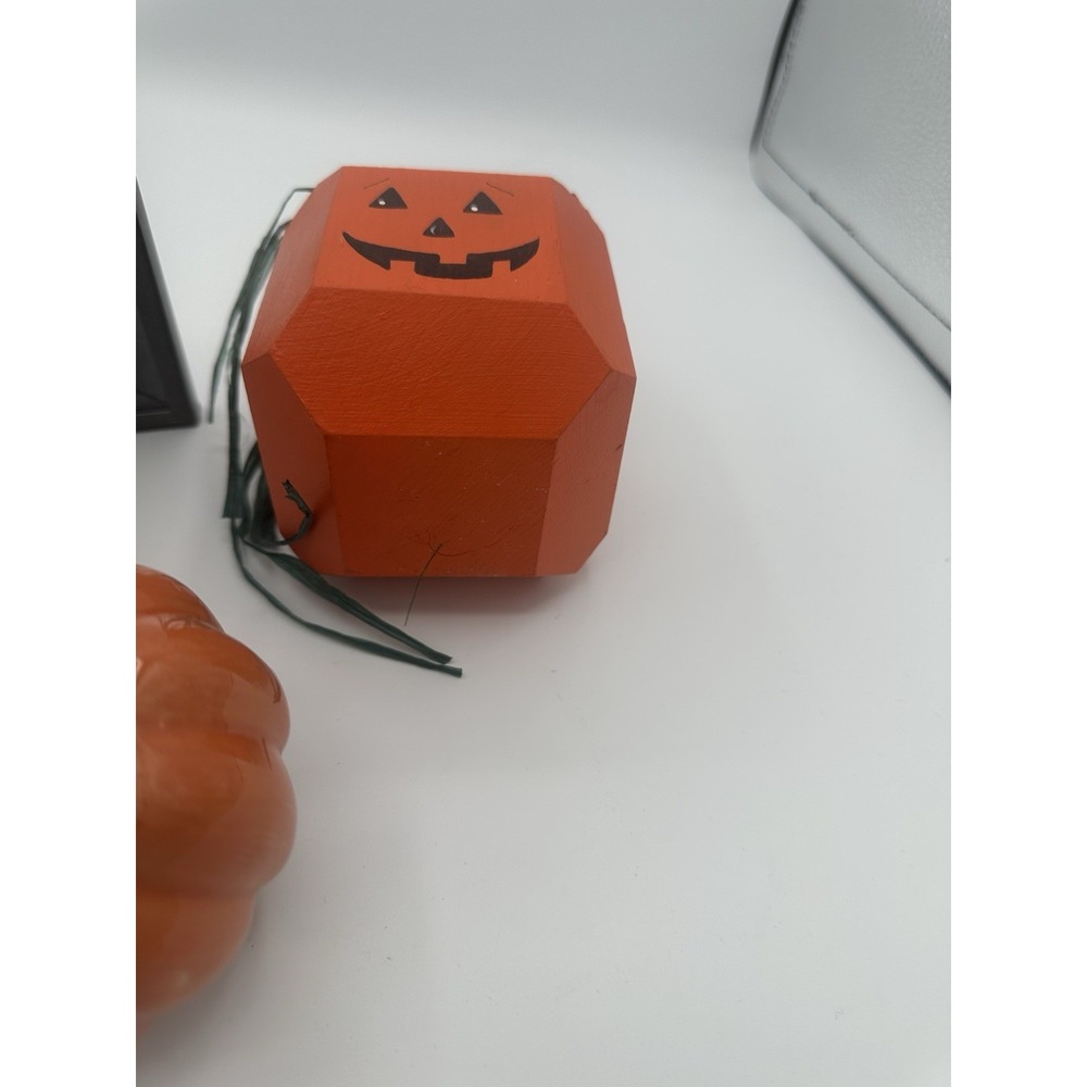 Halloween Pumpkin Decor Lot Ceramic Wood Jack O Lantern Frame Fall Decorations - Picture 9 of 9